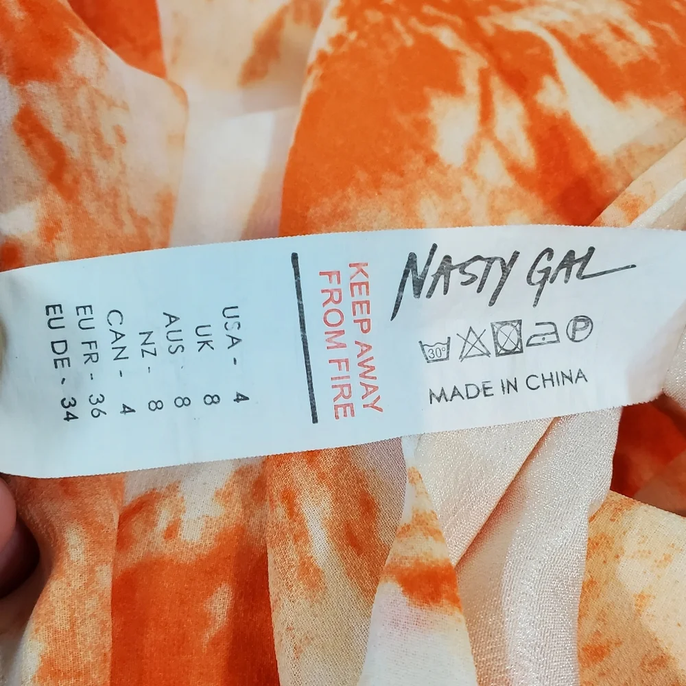 Nasty Gal Tie Dye V-Neck Relaxed Tiered Romper Orange and White Size 4 - Picture 7 of 8